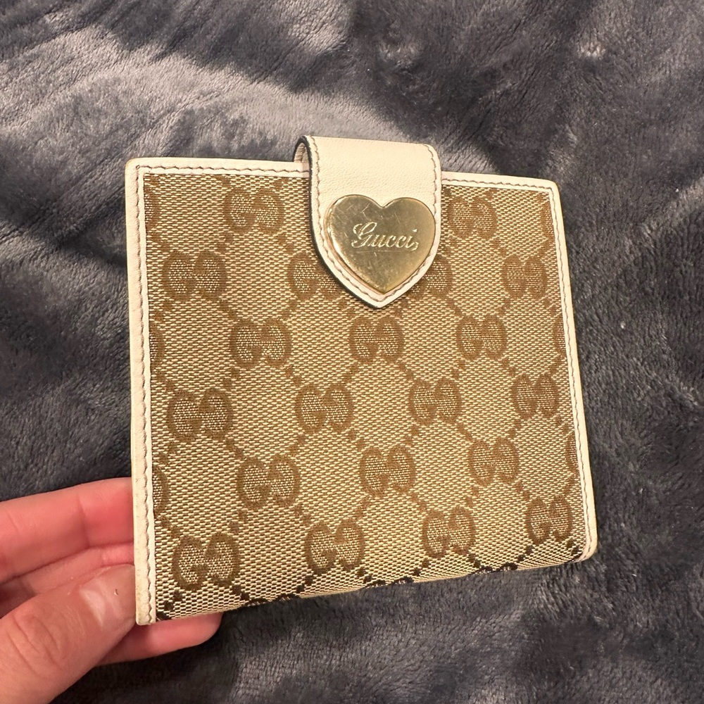 Gucci Tan and Cream Women's Wallet